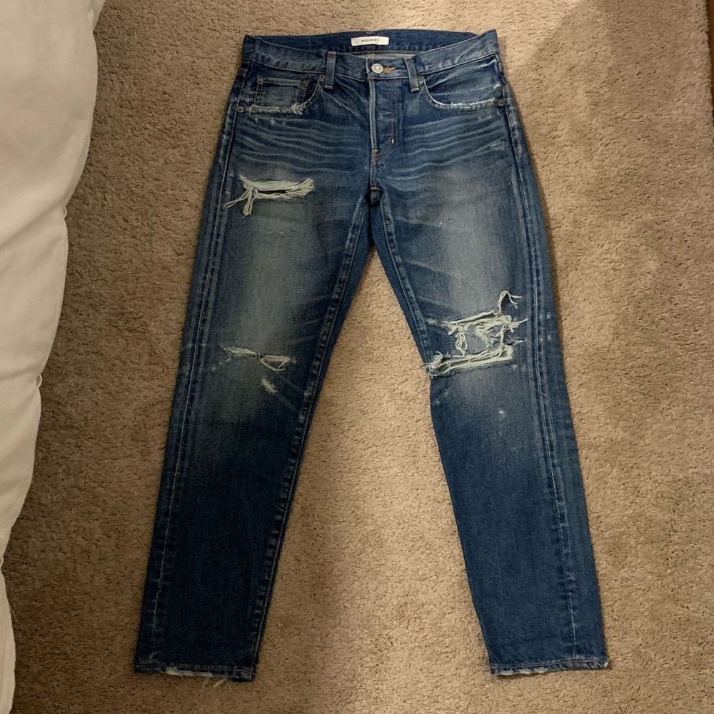 MOUSSY distressed jean